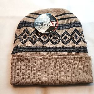 NEW TAN WINTER HAT.  TAN, GRAY & BLACK WITH WARM  SHERPA LINING.  NWT